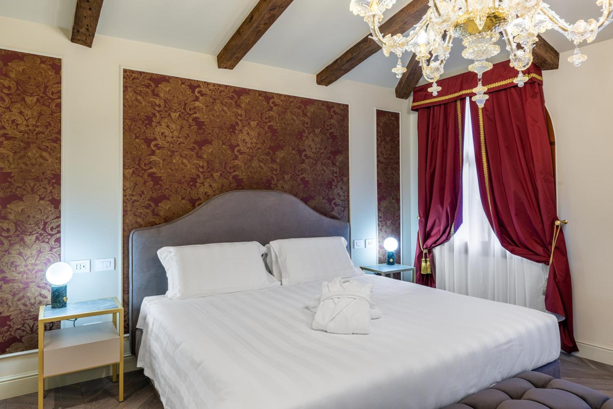 Hotel Palazzina Sardi Venesia Bagian luar foto