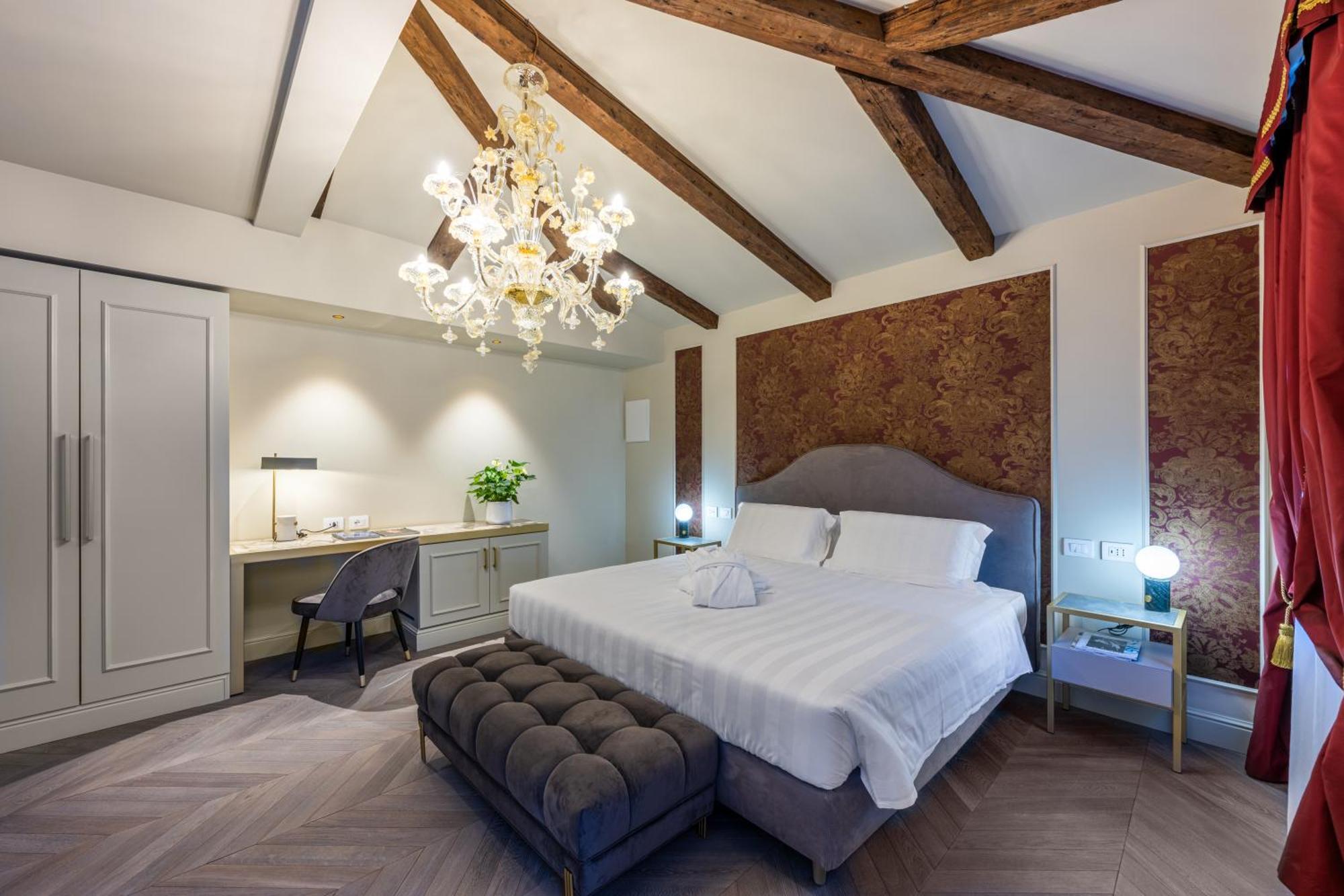 Hotel Palazzina Sardi Venesia Bagian luar foto