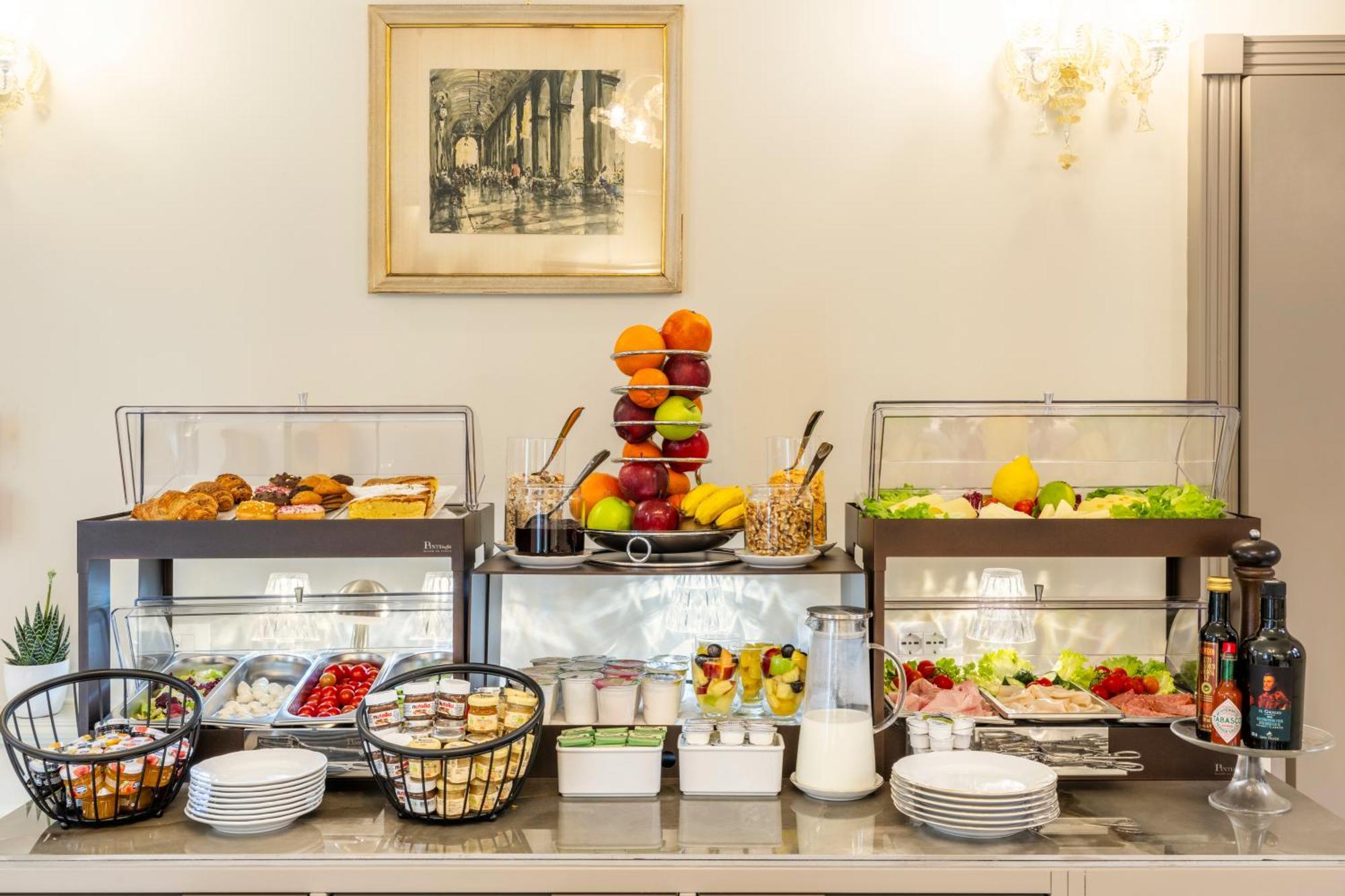 Hotel Palazzina Sardi Venesia Bagian luar foto