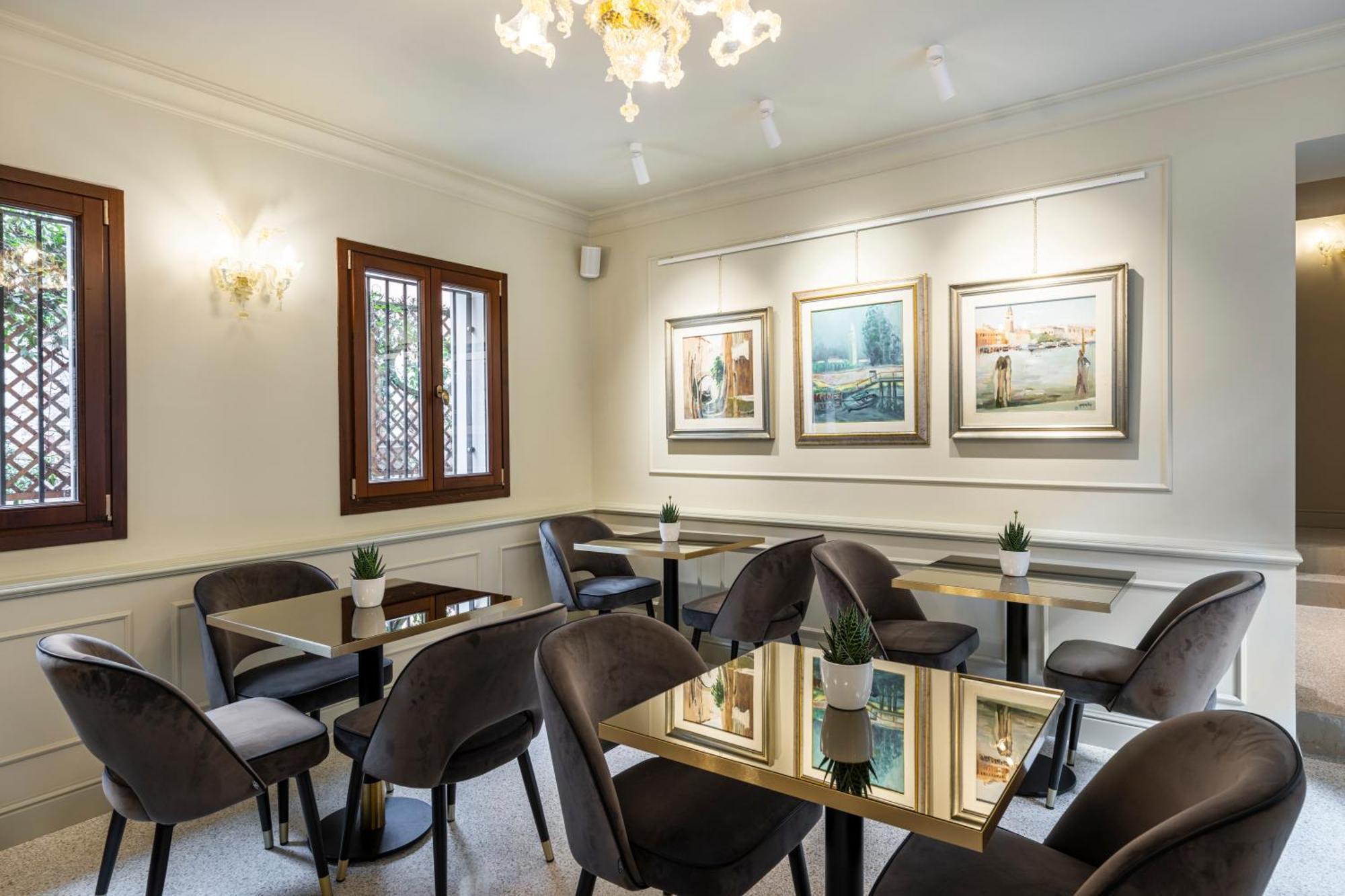 Hotel Palazzina Sardi Venesia Bagian luar foto