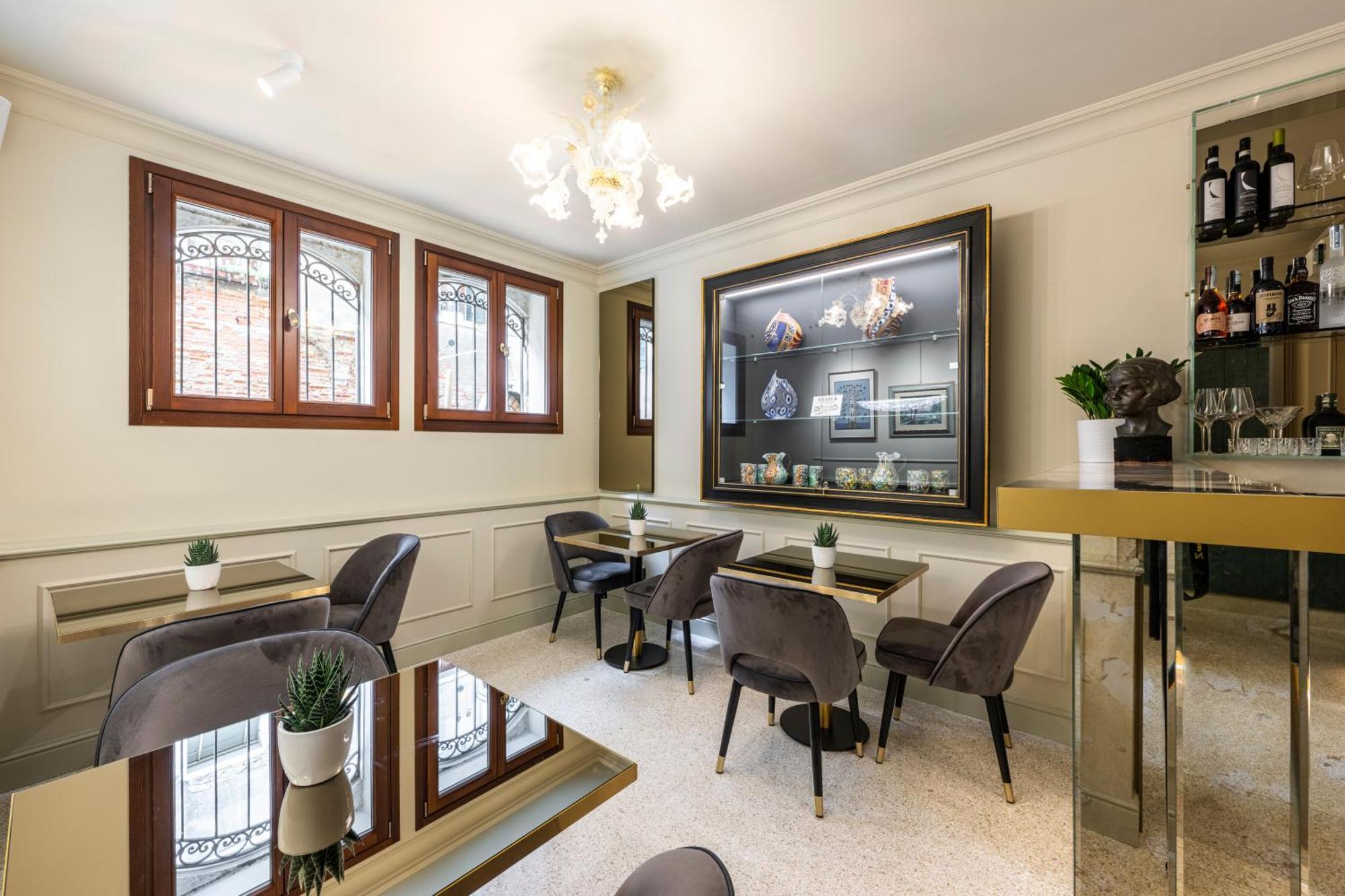Hotel Palazzina Sardi Venesia Bagian luar foto