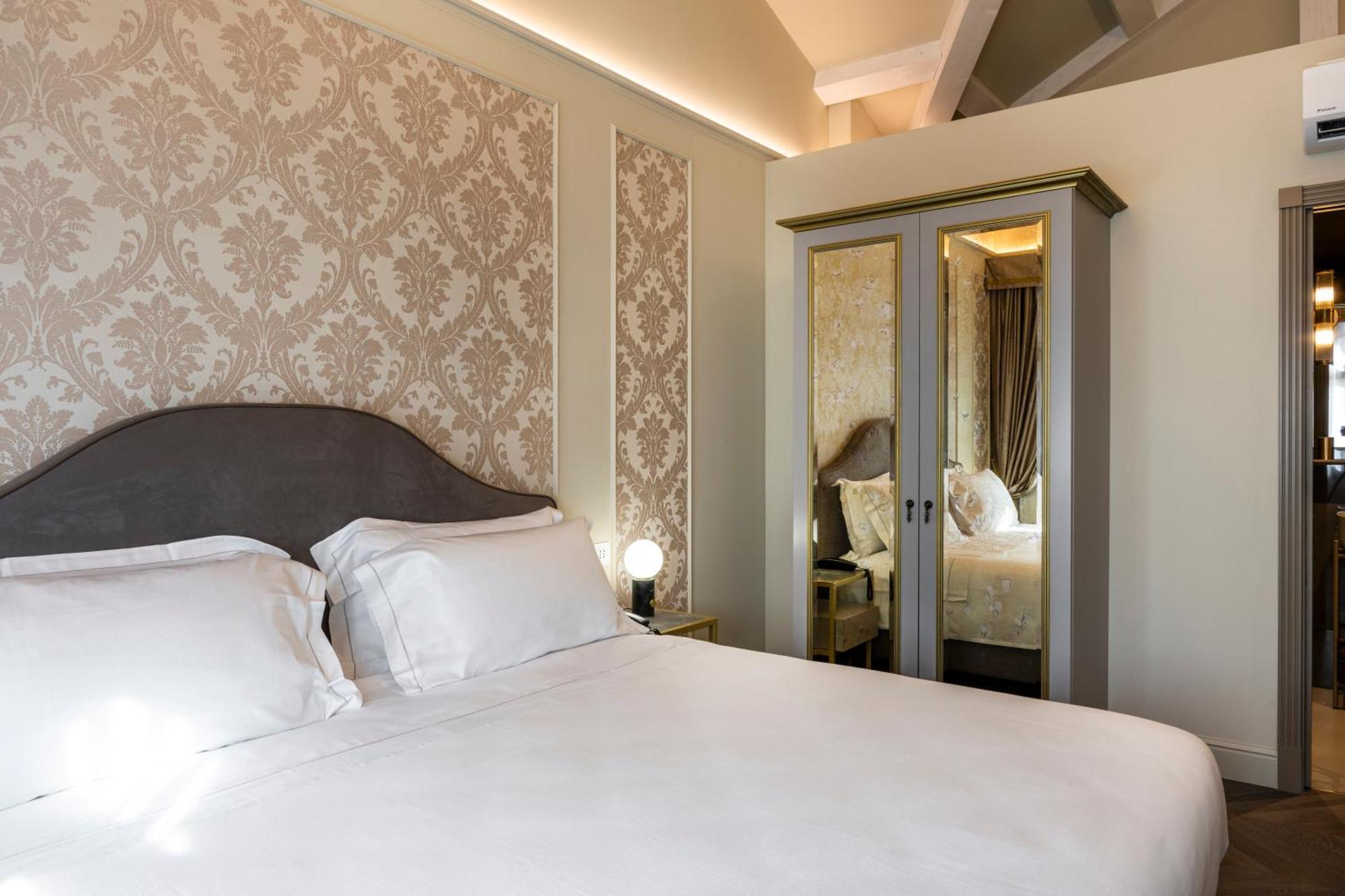 Hotel Palazzina Sardi Venesia Bagian luar foto