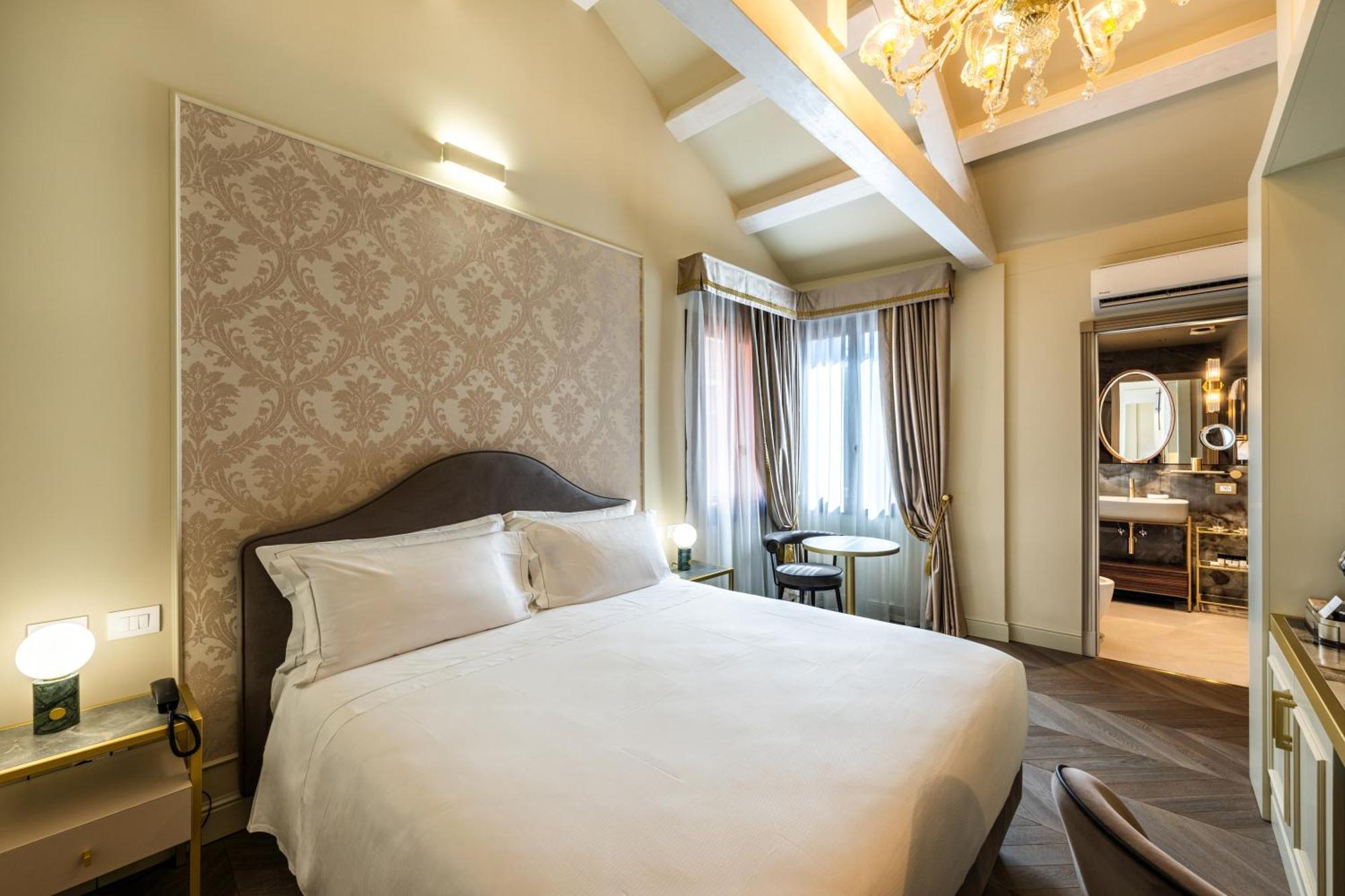 Hotel Palazzina Sardi Venesia Bagian luar foto