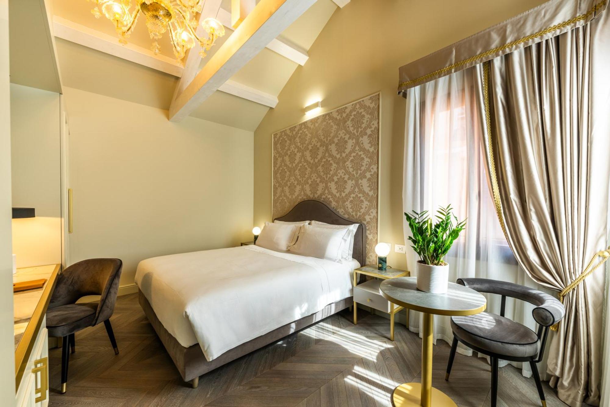 Hotel Palazzina Sardi Venesia Bagian luar foto